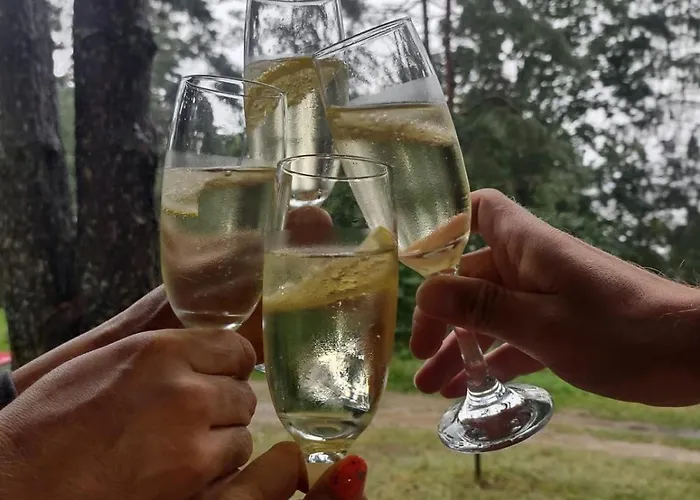 Siodma Wyspa אכסניה